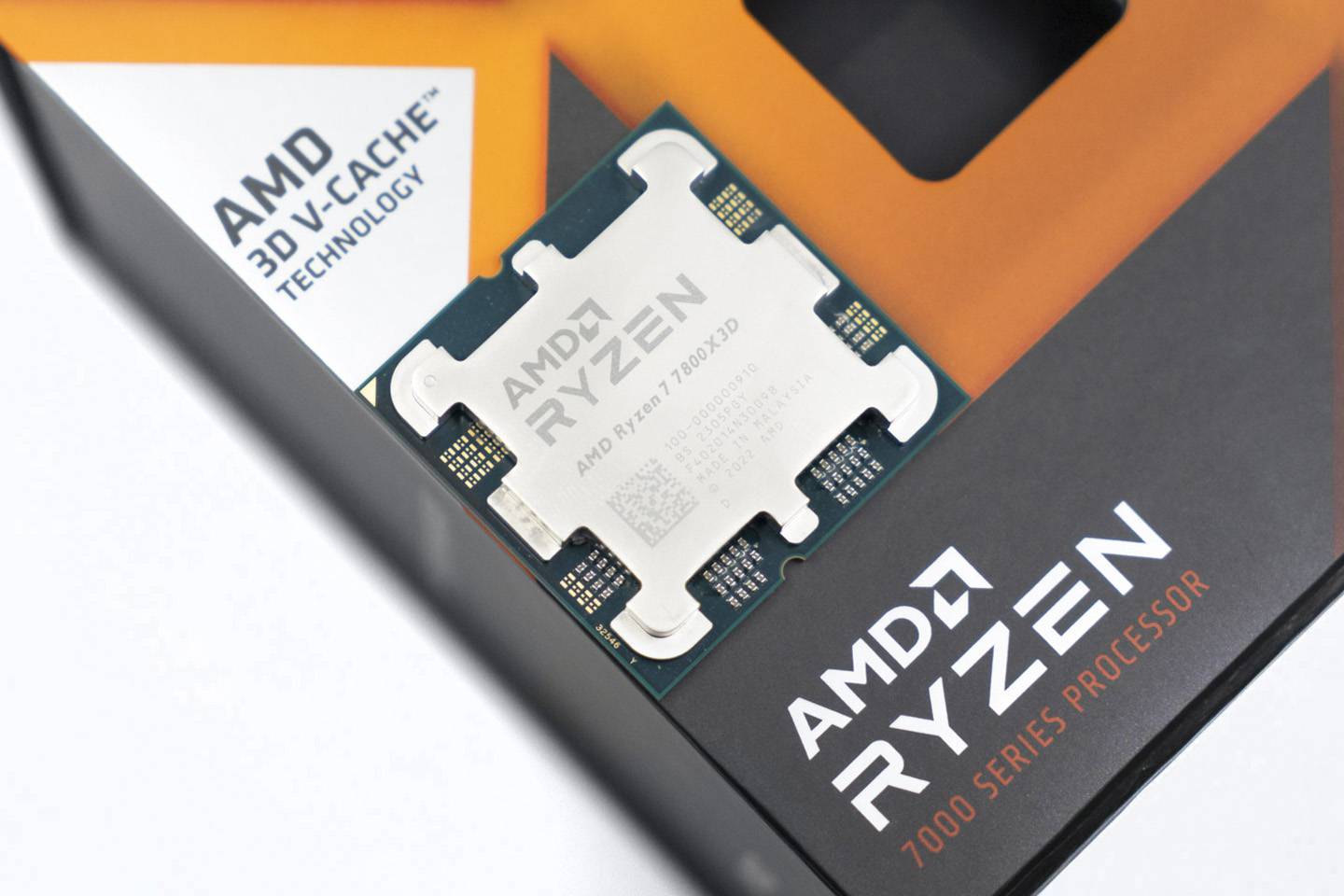 [리뷰] AMD 라이젠 7 7800X3D 써보니··· ‘게이밍에선 16코어 CPU도 넘어서’
