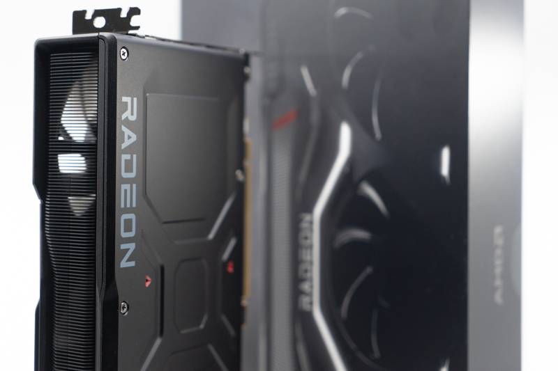 [리뷰] 성능으로 엔비디아 잡았다, AMD 라데온 RX 7900 XTX