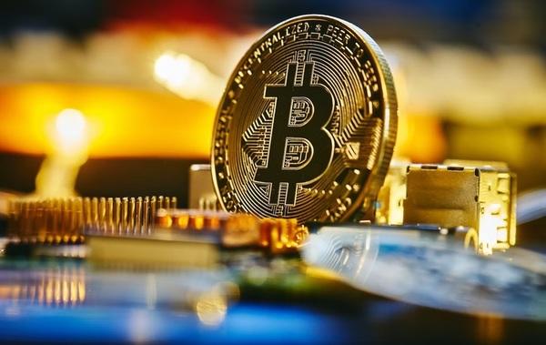 ‘반감기 D-9’ 비트코인 가격 어디로…˝BTC 가격, 연말 혹은 내년 초 사이클 정점 전망˝:코인리더스