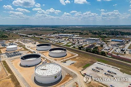 [국제유가] 中 경기 둔화에 하방 압력 커져…WTI 1.40%↓:코인리더스