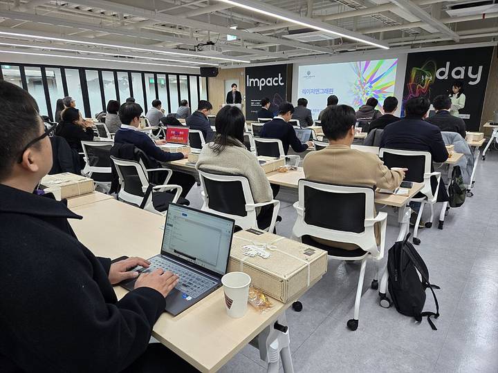 Startup KAIST 글로벌 스튜디오 “코호트 기업, 세계 누비도록 지원”