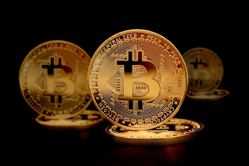 투자자 40% ˝이번주 비트코인 약세 전망˝…50% ˝美 상호관세, 암호화폐 악재˝:코인리더스