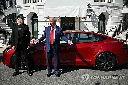 트럼프, 머스크의 DOGE에 ‘정보 접근권 허용’ 행정명령:코인리더스