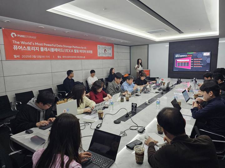 퓨어스토리지 “플래시블레이드//EXA는 AI∙HPC 위한 최적의 스토리지”